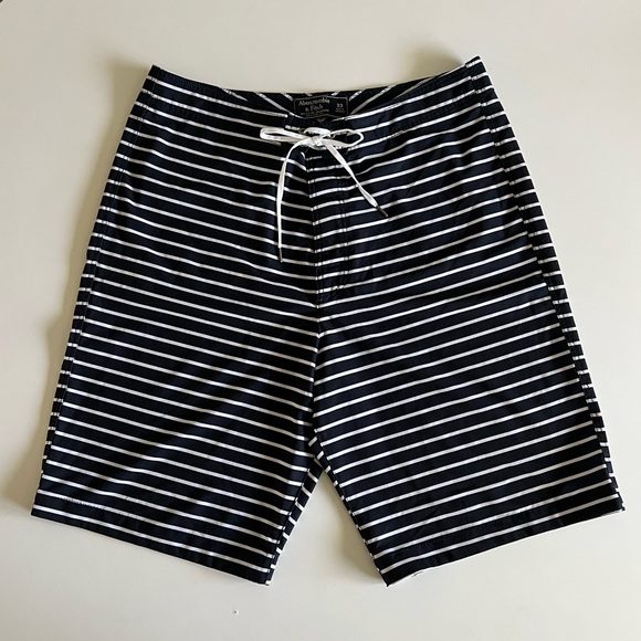 Abercrombie & Fitch Other - Abercrombie & Fitch Navy & White Nautical Striped Swim Trunks NWOT 33